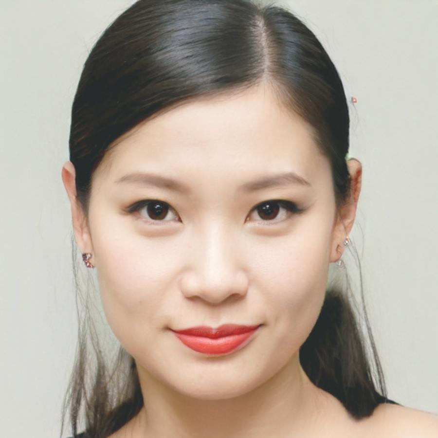 Portrait professionnel d'Amélie Rousseau